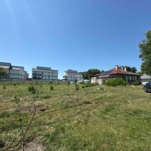 Tágas telek, meghitt otthon Szigetszentmiklóson – ahol a családi álmok életre kelnek